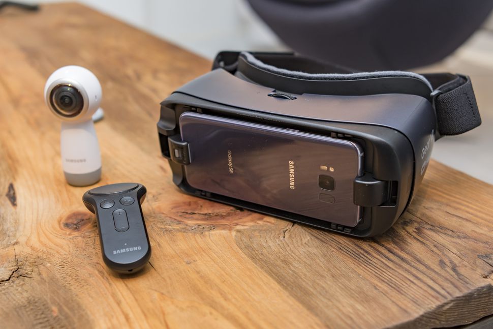 Gear vr best sale samsung 2018